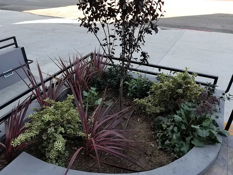 Riverside Dr — Photo 53