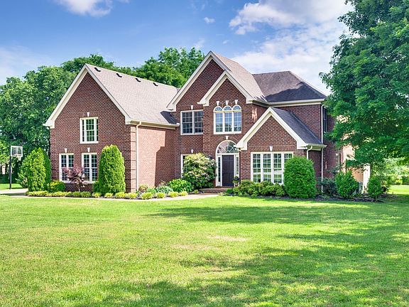 2nd image of 611 Cattail Ln