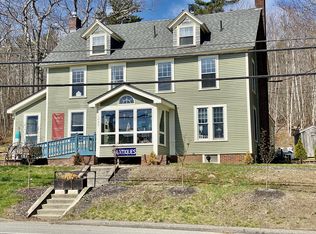 1037 Commercial St, Rockport, ME 04856