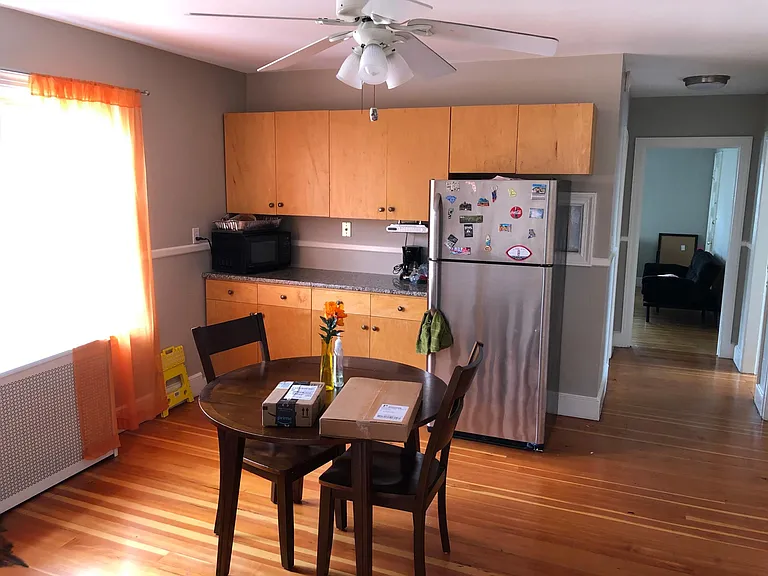 54 Monroe Ave #2 — Photo 10