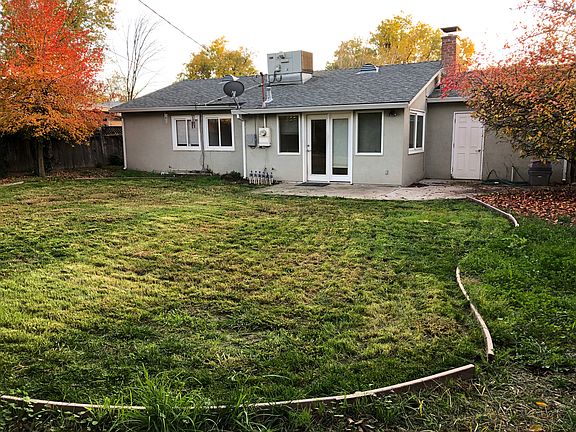 4th image of 3313 Mayfair Dr