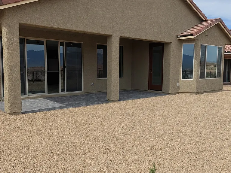 1618 Daisy Ln — Photo 24