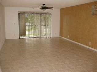 16172 Laurel Dr, Weston, FL 33326