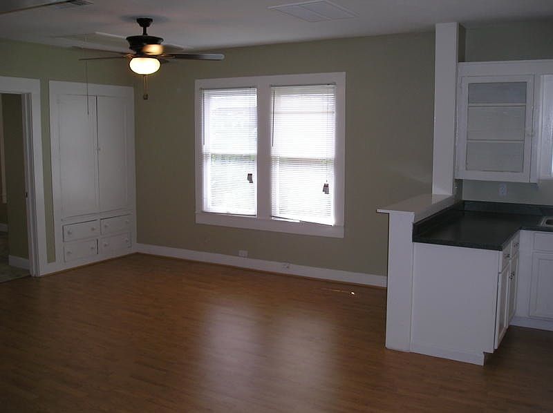 Dining/living area