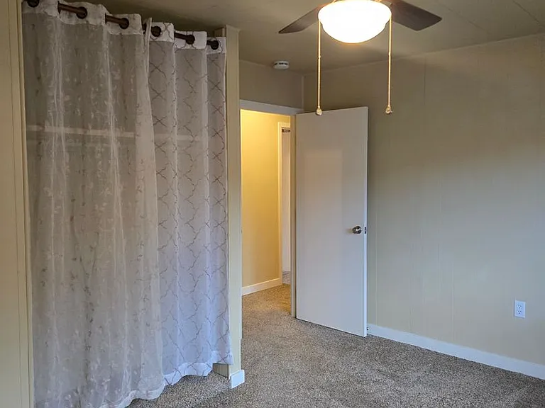 2531 Stephenson Ave #A — Photo 26