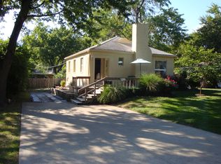 8420 Jarboe St, Kansas City, MO 64114