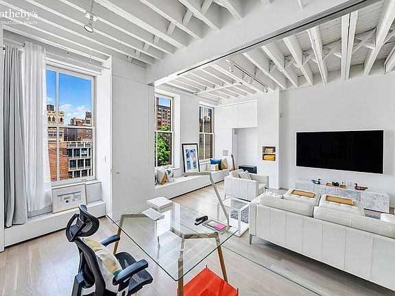2nd image of 27 Great Jones St APT 5E