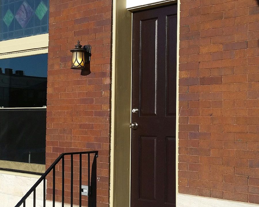 1st image of 527 S Linwood Ave