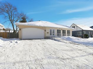 6384 Montrose Rd, Niagara Falls, ON L2H 1L6