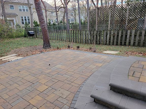 3rd image of 5244 Brynwood Dr