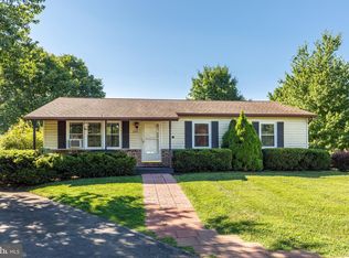 2795 Rachele Ct, Manchester, MD 21102