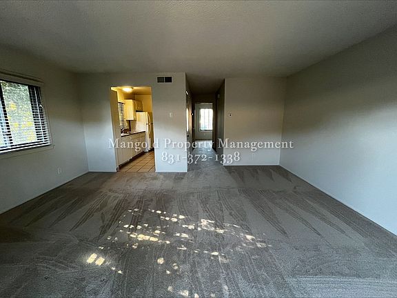 5th image of 456 Dela Vina Ave #E4