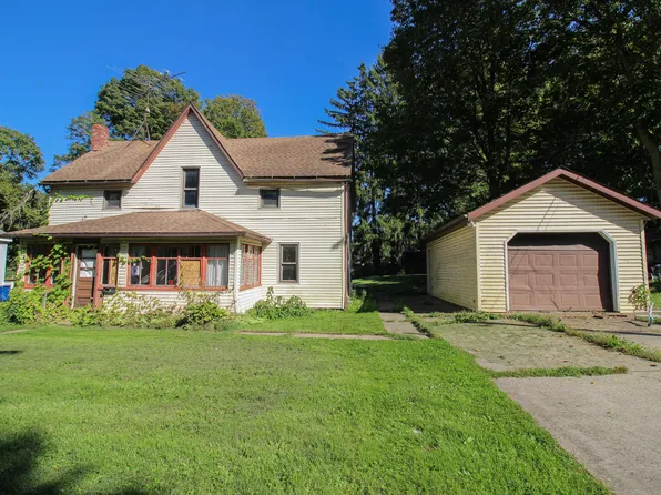 222 N Rowland St, Cassopolis, MI 49031