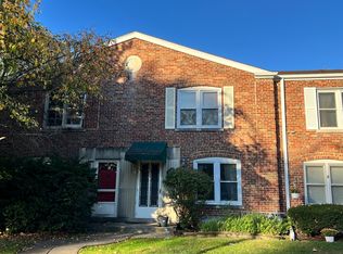 2976 Desplaines Ave, North Riverside, IL 60546