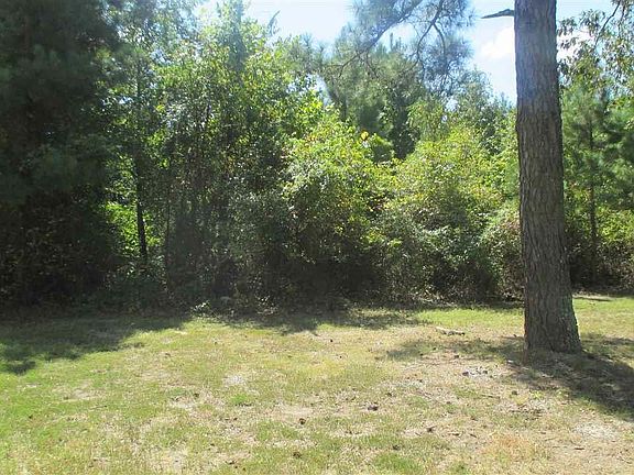 2nd image of 207 Grant 167084 St #167084