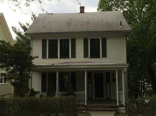 14 Radcliff Rd, Poughkeepsie, NY 12601