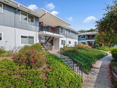 3639 San Remo Dr APT 15, Santa Barbara, CA, 93105