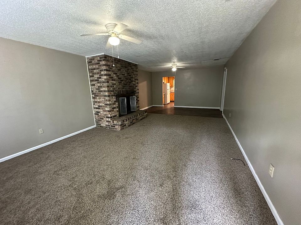 2nd image of 1950 Midyette Ct APT 2B