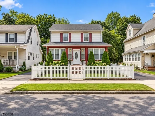 183 Brighton Ave, East Orange City, NJ 07017