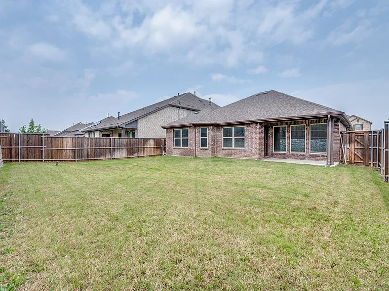 6120 Hightower St — Photo 18