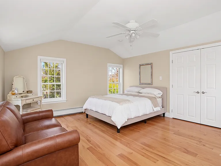 1005 Old Post Rd — Photo 19