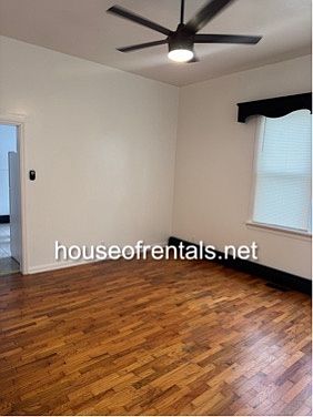 3rd image of 213 N 19th St APT 1