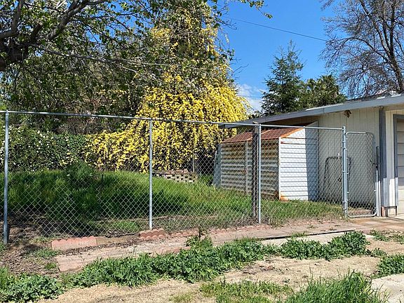 5th image of 24612 Avenue 330