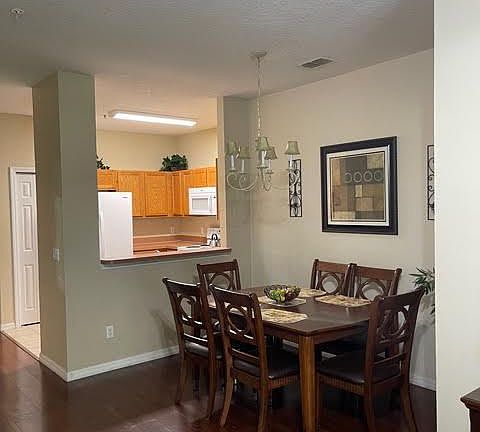 2nd image of 2896 Oakwater Dr