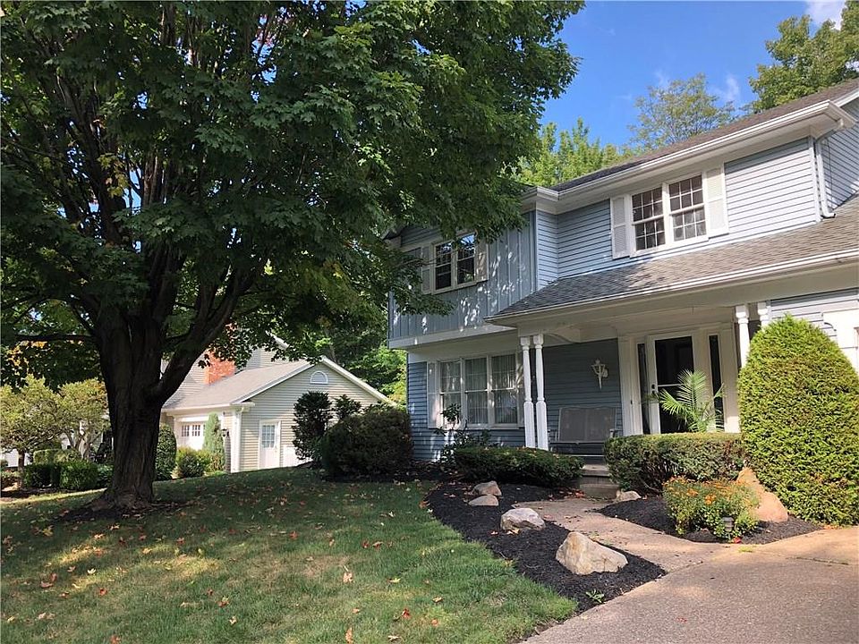 2nd image of 2913 Madeira Dr