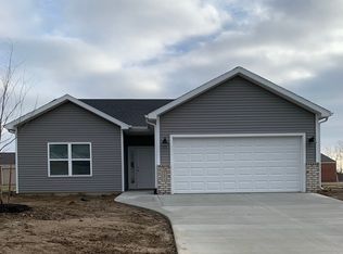 7631 Melody Cir E, Fort Wayne, IN 46816