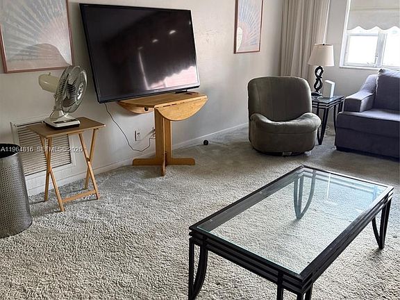 4th image of 418 S Cypress Rd APT 127