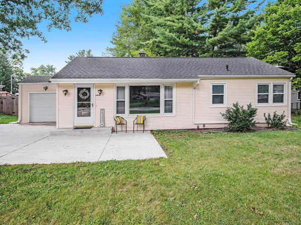 60091 Carroll St, South Bend, IN 46614