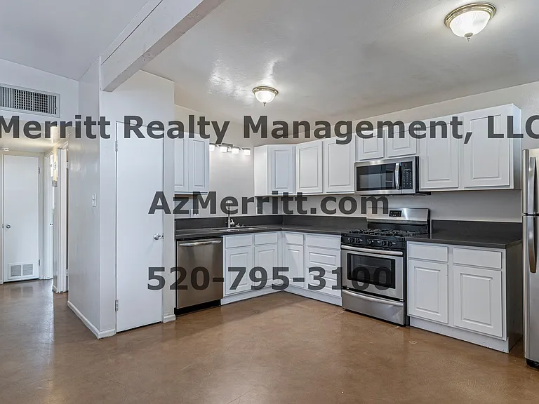 3647 E 2nd St #106 — Photo 14