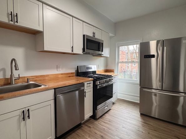 160 N Miller St #1