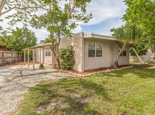 251 Kingsbridge St, Boca Raton, FL 33487