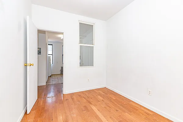Rented by MySpaceNYC | media 15