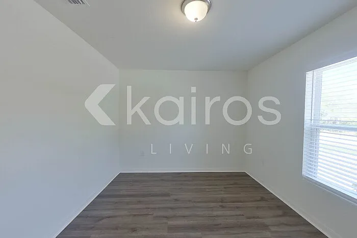 262 Grenada St — Photo 11