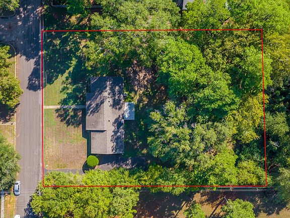 3rd image of 600 E Allison Ave