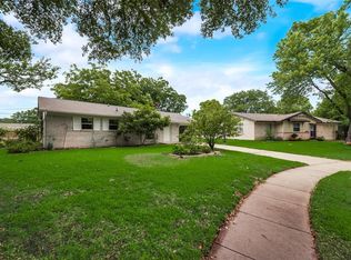 205 Pacific Cir, Richardson, TX 75081