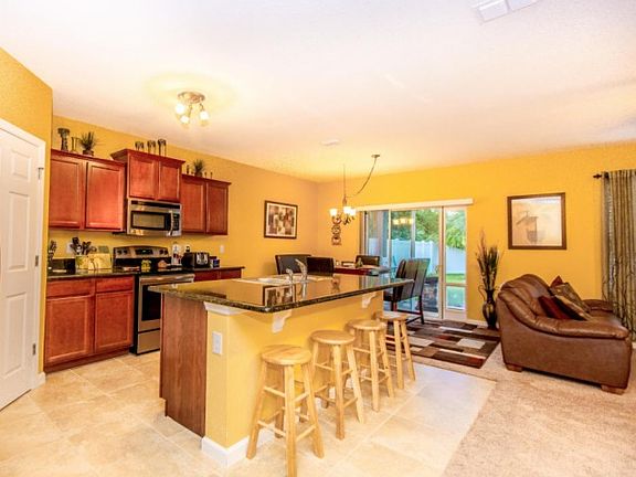 4th image of 2072 Elkins Point Dr