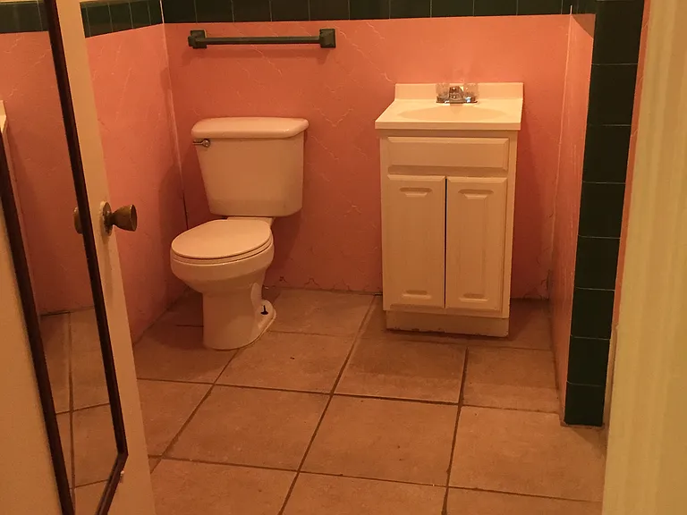 1431 Josephine St — Photo 6