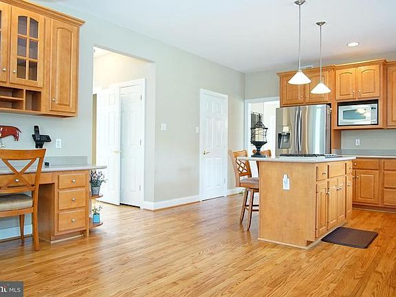 4th image of 6702 Millime Ct