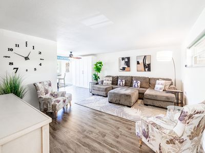 30 Colonial Club Drive #202, Boynton Beach, FL, 33435