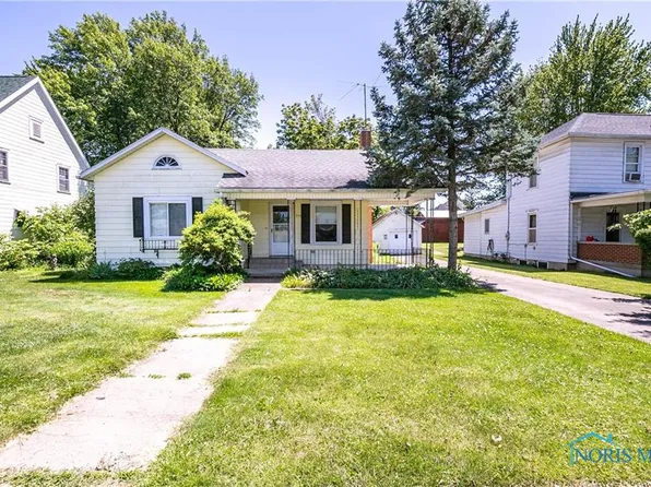 515 W Clinton St, Napoleon, OH 43545