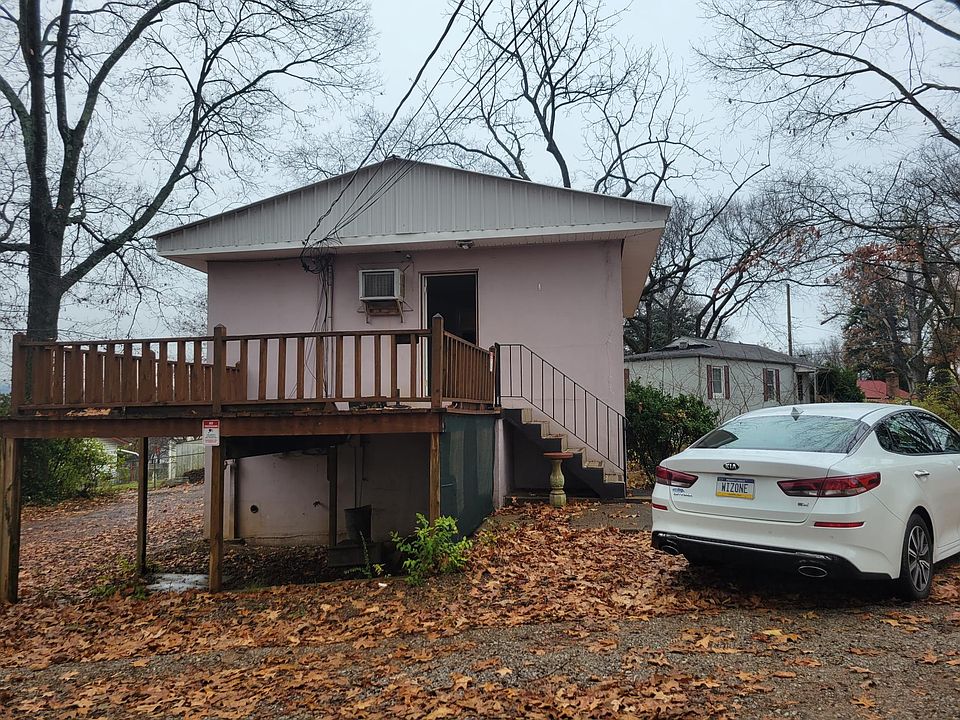 1st image of 1327 Clifton Terrace Aly
