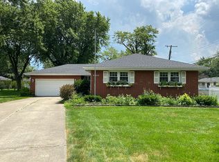 9003 Highland St, Highland, IN 46322