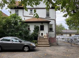 83 N Washington Ave, Bergenfield, NJ 07621