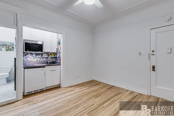 Rented by Barkoff Residential  | media 35