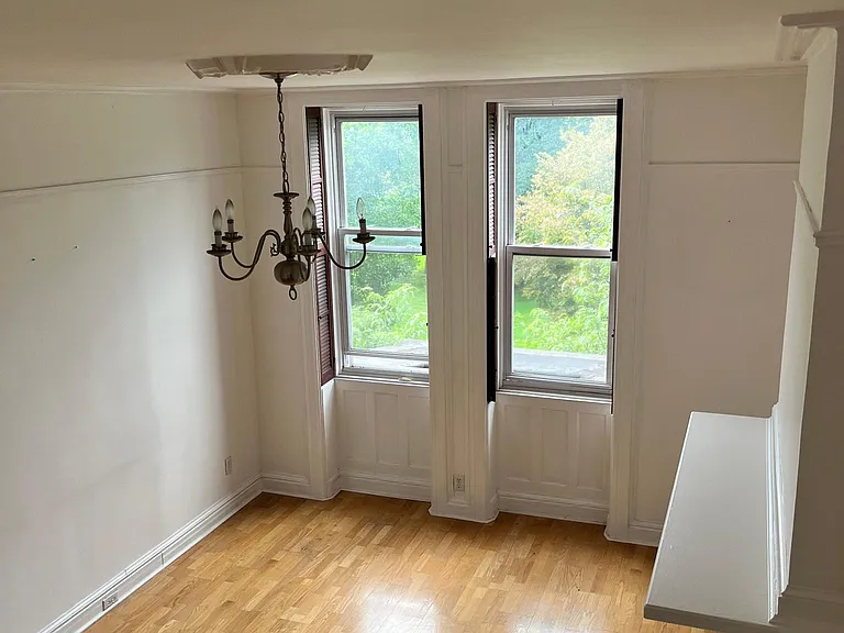 30 Willett St #3 — Photo 6