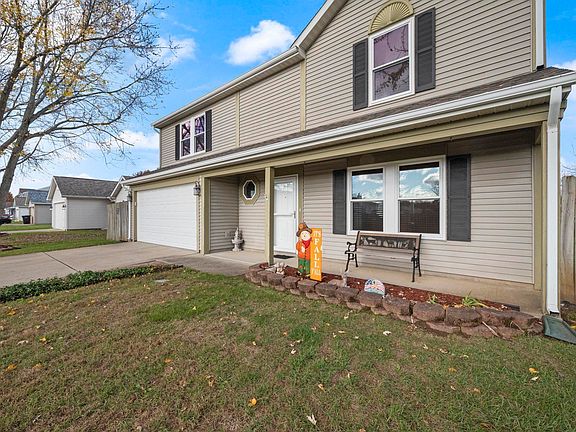 5th image of 932 Harrington Dr